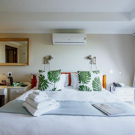 Blaauw Village Guest House Блаубергстранд Экстерьер фото